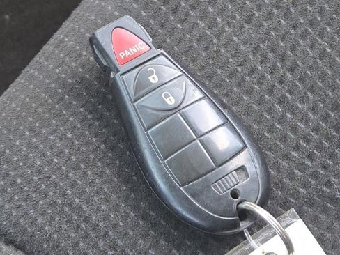 Used 2017 Dodge Grand Caravan SE w/ Power Window Group image 19