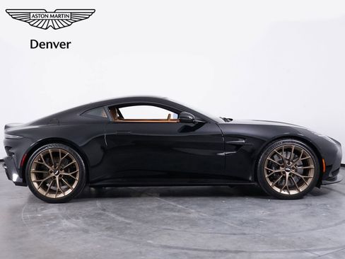 New 2026 Aston Martin V8 Vantage Base image 18