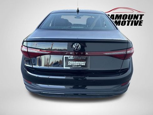 Certified 2025 Volkswagen Jetta S image 6