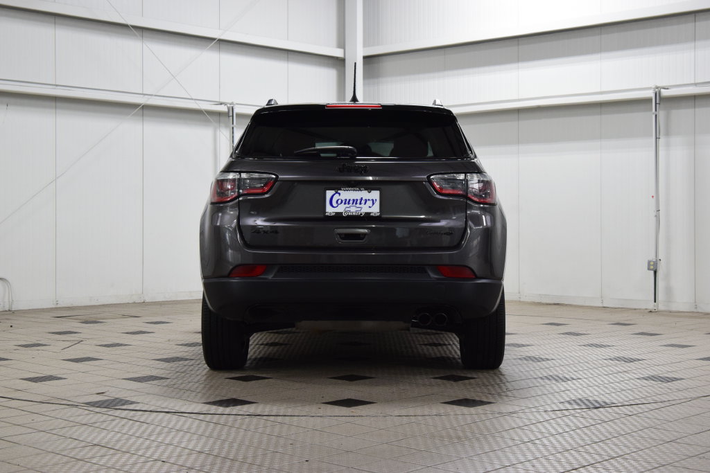 Used 2020 Jeep Compass Latitude AWD/4WD image 7
