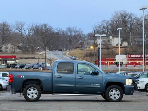Used 2010 Chevrolet Silverado 1500 LTZ w/ Convenience Package image 6