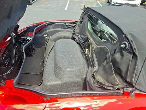 Used 2008 Pontiac Solstice Convertible w/ Premium Package RWD image 27