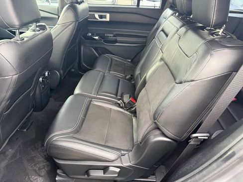 Certified 2023 Ford Explorer ST image 16