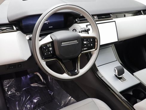 Certified 2025 Land Rover Range Rover Velar S image 7