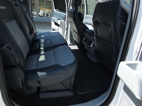 Used 2024 Ford F250 Limited w/ FX4 Off-Road Package AWD/4WD image 16