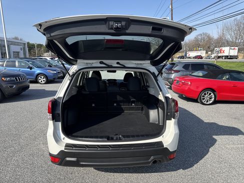 Used 2024 Subaru Forester Premium image 10