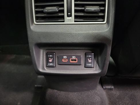 Used 2023 Nissan Maxima SL FWD image 27