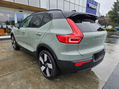 Used 2023 Volvo XC40 Recharge Ultimate w/ Protection Package Premier AWD/4WD image 7