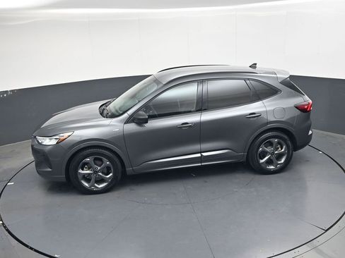 Used 2023 Ford Escape ST-Line FWD image 21