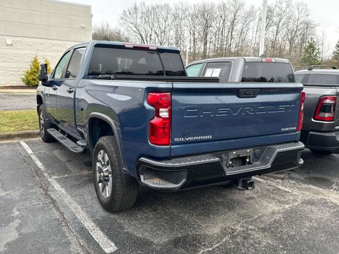 Used 2024 Chevrolet Silverado 2500 Custom w/ Custom Convenience Package image 5