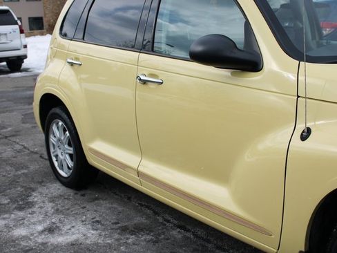 Used 2007 Chrysler PT Cruiser Touring w/ Fleet Value Group I image 42