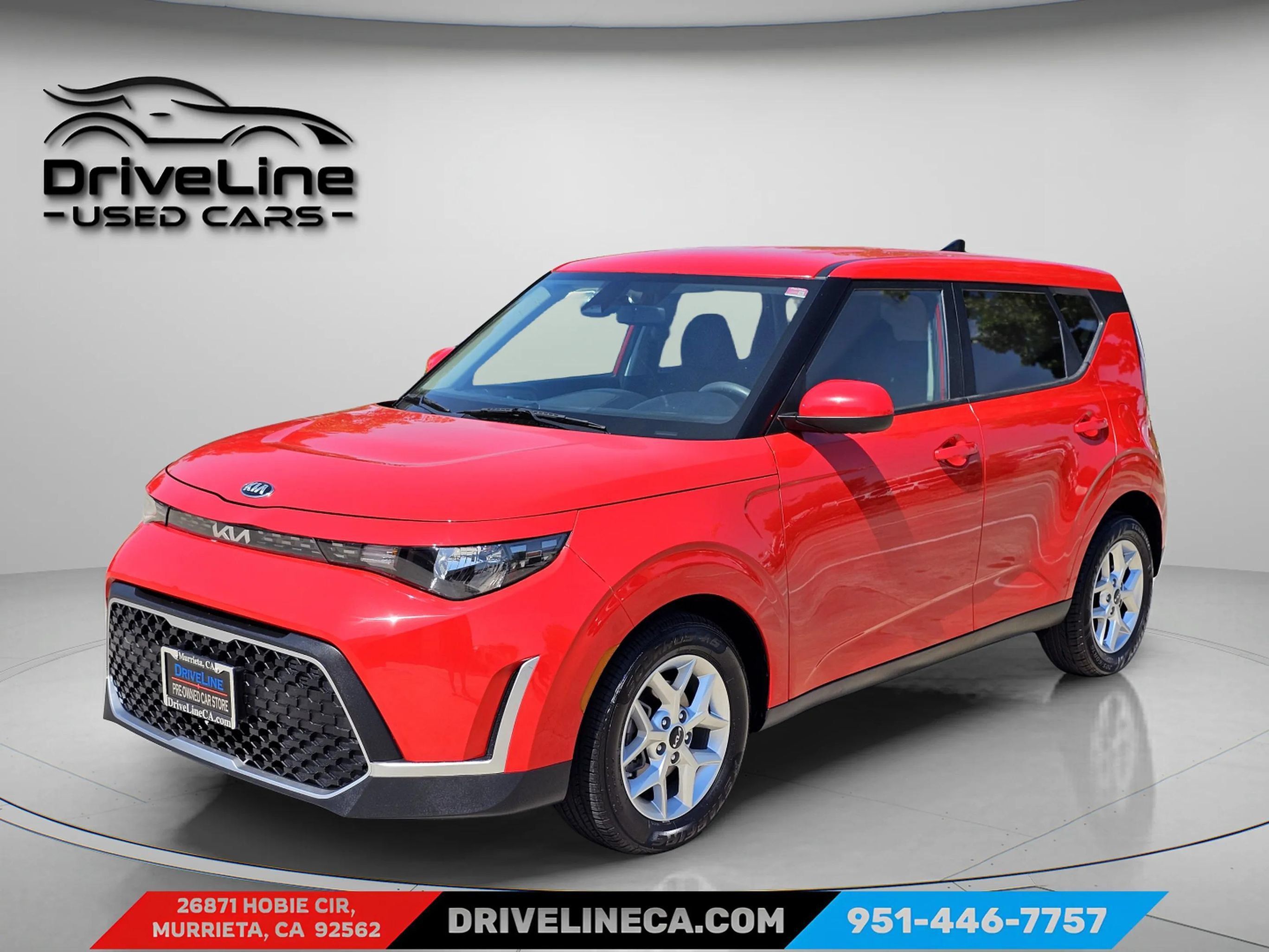 Used 2023 Kia Soul LX w/ Option Group 015 FWD image 1