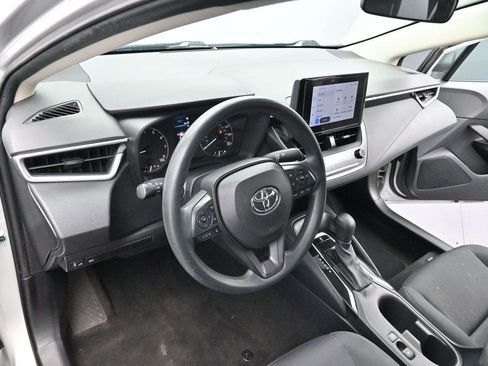 Used 2023 Toyota Corolla LE FWD image 12