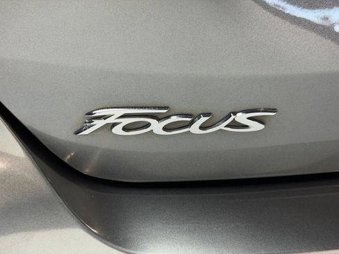 Used 2018 Ford Focus ST FWD image 10