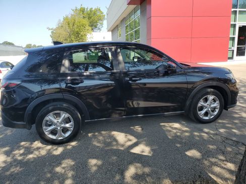 Used 2025 Honda HR-V LX image 7