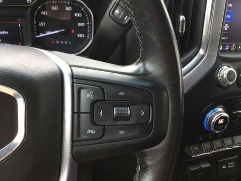 Used 2020 GMC Sierra 1500 SLT w/ SLT Premium Plus Package image 17