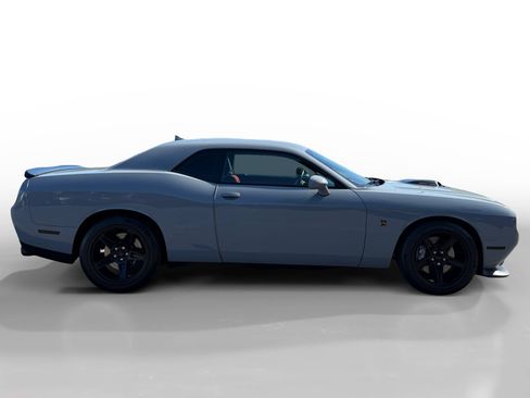 Used 2021 Dodge Challenger R/T Scat Pack w/ Shaker Package RWD image 6