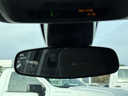 Certified 2025 Chevrolet Blazer LT image 26