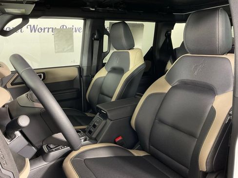 New 2026 Ford Bronco Big Bend w/ Black Diamond Package AWD/4WD image 14