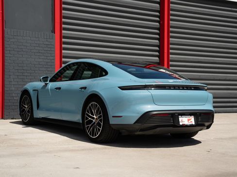 Used 2023 Porsche Taycan RWD image 18