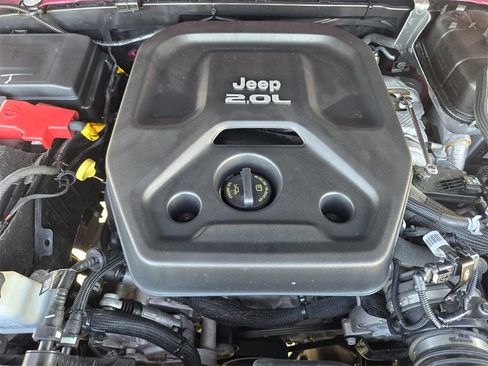 Used 2022 Jeep Wrangler Unlimited Rubicon 4xe image 30