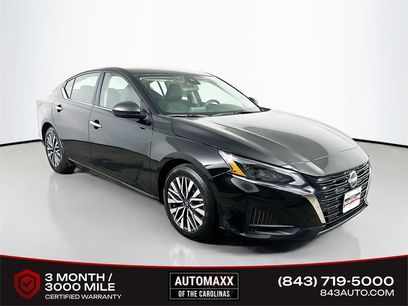 Used 2024 Nissan Altima 2.5 SV