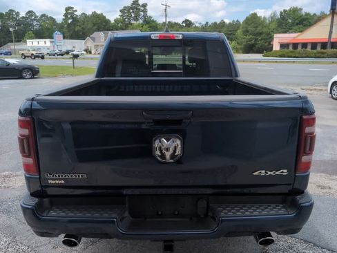Used 2022 RAM 1500 Laramie w/ Sport Appearance Package AWD/4WD image 9