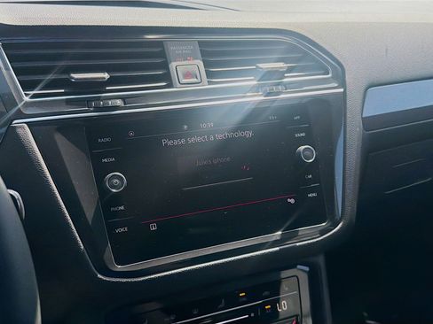 Certified 2023 Volkswagen Tiguan SE R-Line FWD image 12