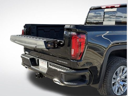 New 2026 GMC Sierra 1500 Denali image 7