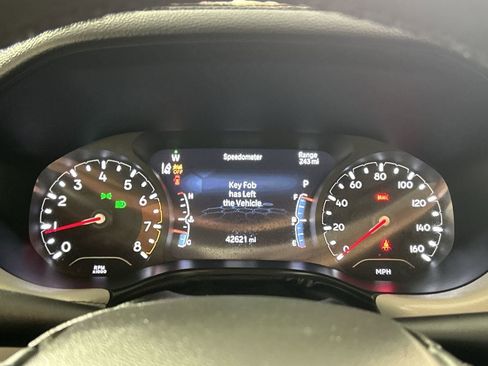 Used 2025 Jeep Compass Limited AWD/4WD image 15