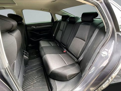 Used 2021 Honda Accord EX image 19
