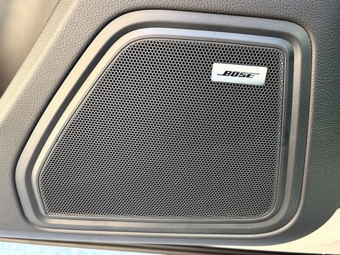 New 2026 Porsche Macan S image 17