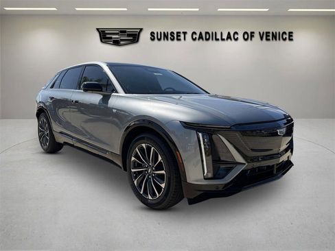New 2026 Cadillac Lyriq Sport AWD/4WD image 1