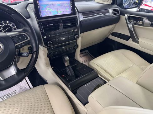 Used 2022 Lexus GX 460 Luxury image 13