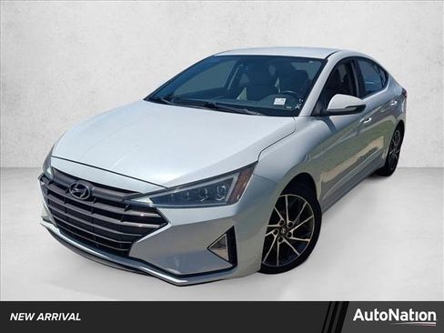 Used 2019 Hyundai Elantra Limited FWD image 1