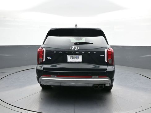 Used 2024 Hyundai Palisade Calligraphy image 7