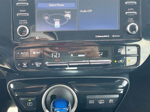 Used 2020 Toyota Prius Prime LE FWD image 15
