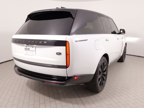Used 2023 Land Rover Range Rover SE AWD/4WD image 15