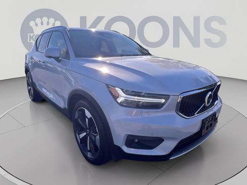 Used 2020 Volvo XC40 T5 Momentum AWD/4WD image 18