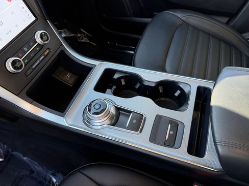 Certified 2021 Ford Edge SEL image 13