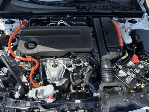 Certified 2025 Honda Civic Sport image 30