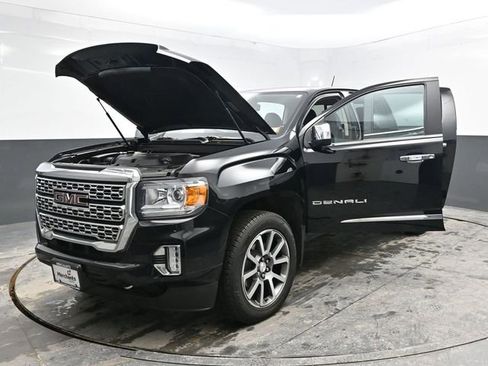 Used 2021 GMC Canyon Denali image 34