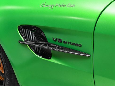 Used 2018 Mercedes-Benz AMG GT R image 25
