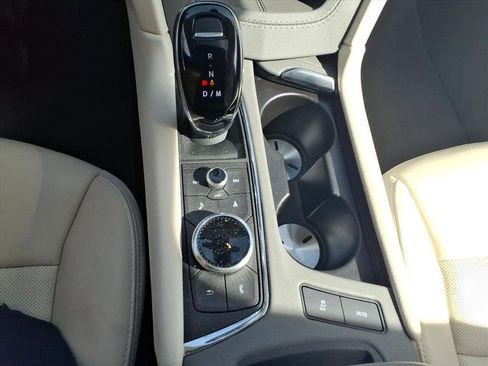 Certified 2023 Cadillac XT6 Premium Luxury image 15