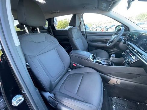 Used 2025 Hyundai Tucson SEL AWD/4WD image 29