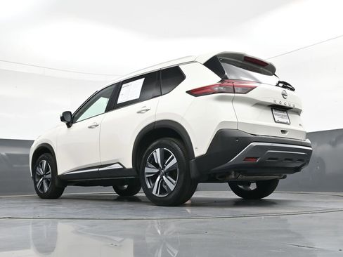 Used 2023 Nissan Rogue SL w/ SL Premium Package FWD image 41