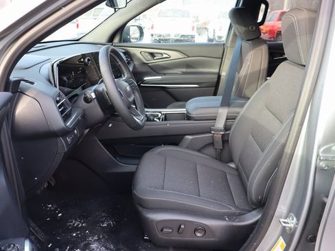 New 2026 Chevrolet Traverse LT image 5