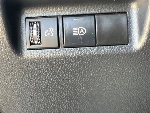 Used 2024 Toyota RAV4 XLE image 21