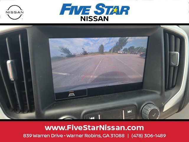Used 2023 GMC Terrain SLT FWD image 13