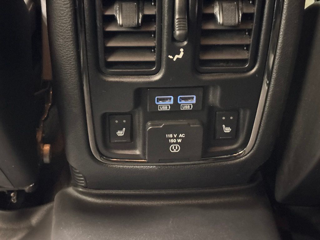 Used 2018 Dodge Durango GT w/ Premium Group AWD/4WD image 46